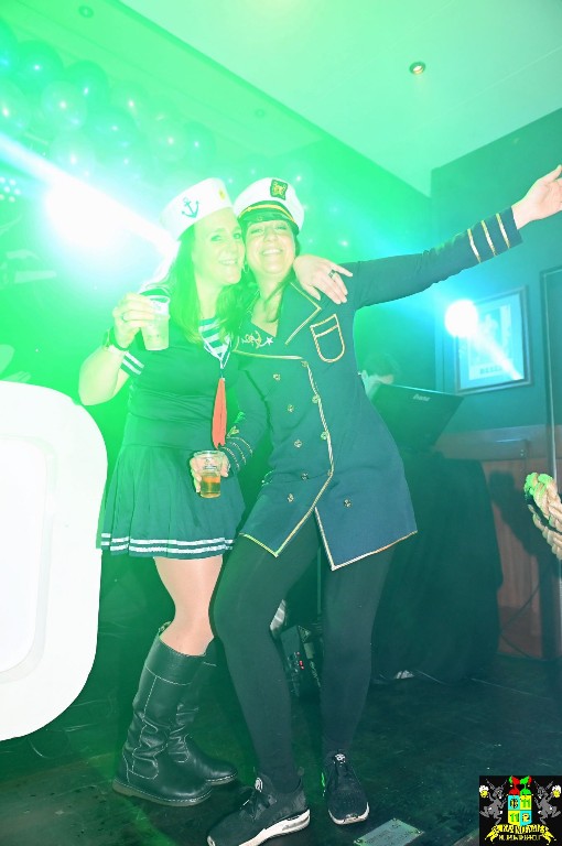 ../Images/Feest van Toen - Loveboat 229.jpg